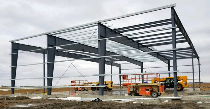 Gwinner airplane hangar frame